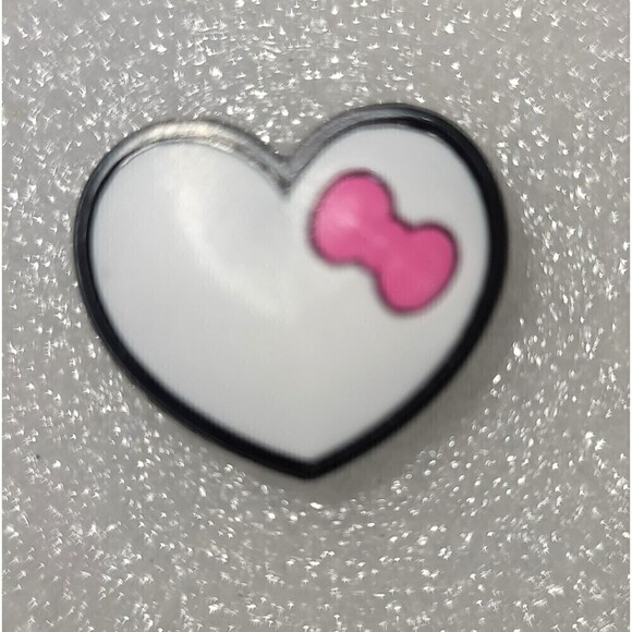 New 2 Hello Kitty Hearts & Another Heart Jibbitz - Picture 2 of 5